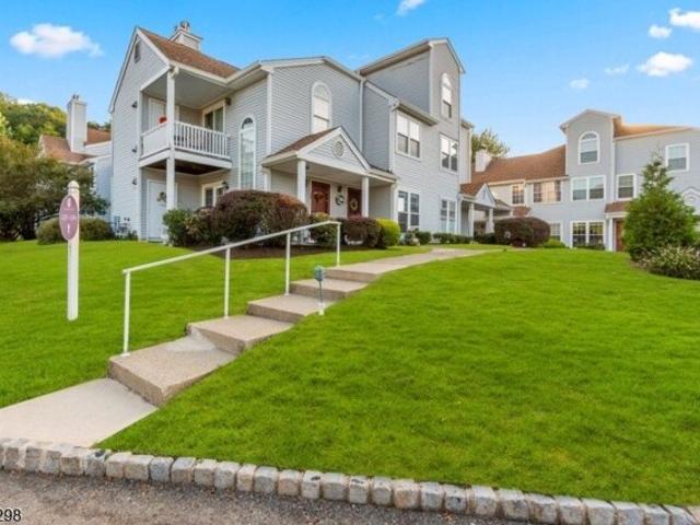 Condo for sale in Lincoln Park, Morris County