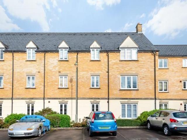 Apartment for rent in Madley Park, West Oxfordshire