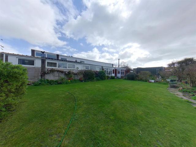 Studio for rent in Fareham, Hampshire