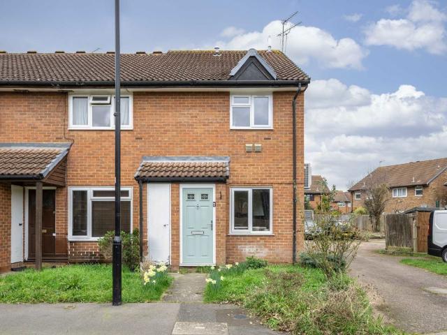 Apartment for rent in London Borough of Hounslow, Greater London