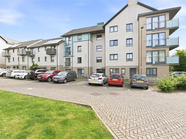 Apartment for rent in Harvesters Way, Wester Hailes