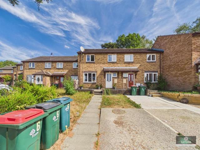 House for rent in Broadfield, Crawley