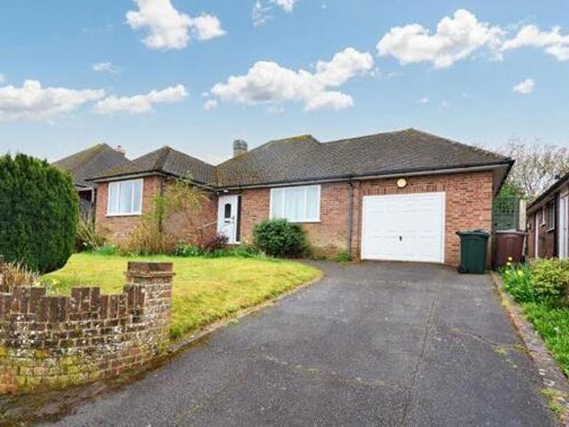 House for sale in Willesborough, Bridgefield