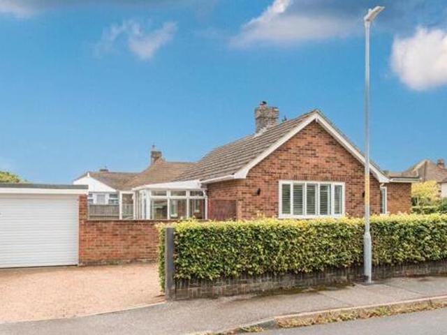 House for sale in Willesborough, Bridgefield