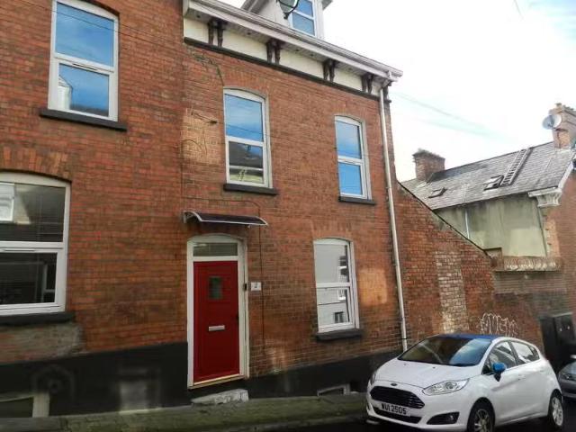 Apartment to rent in Strand, South Tipperary