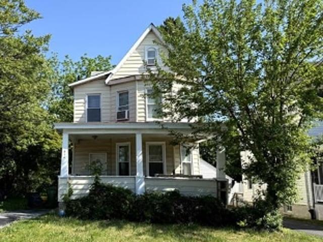 House for sale in Gibsonton, Maryland