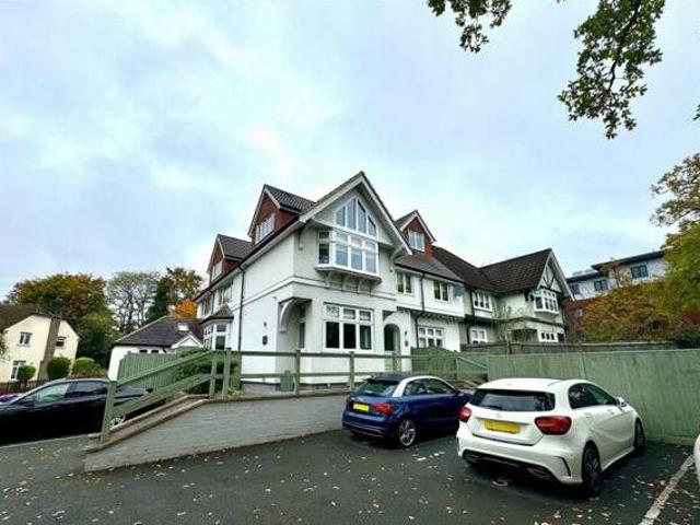 House for sale in Surrey