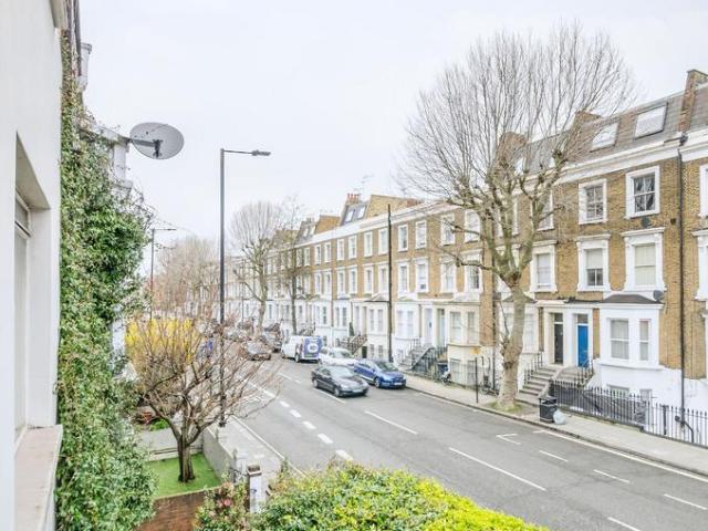 House for rent in Fulham, Walham Green