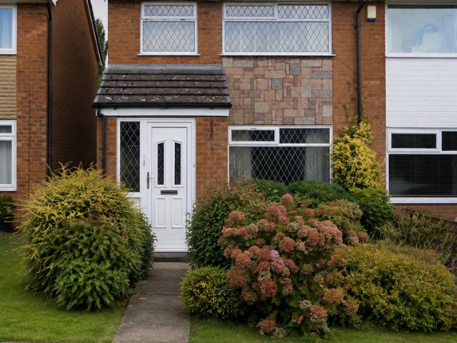 House for rent in Bradshaw, Lee Bank