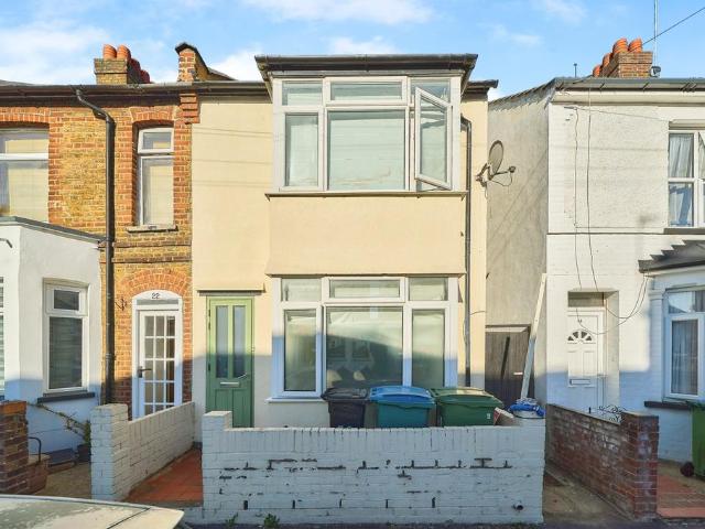 House for rent in Holywell Estate, North Watford