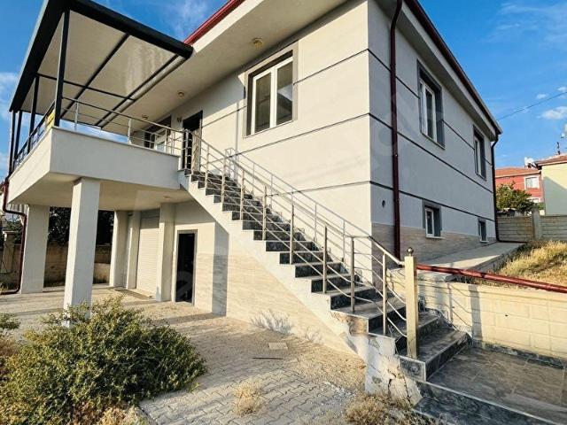 Dereköy, Karaman Merkez içerisinde satılık Villa