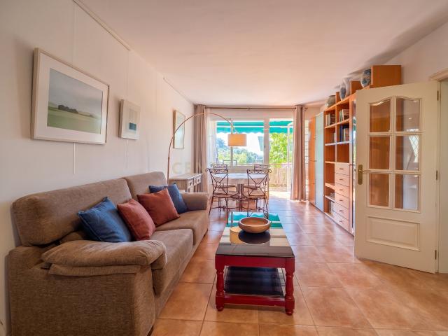 Piso en venta en les Roques Blanques, Maresme