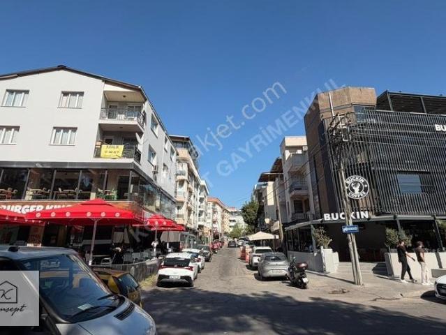 Adatepe Mahallesi, Buca içerisinde satılık mülk