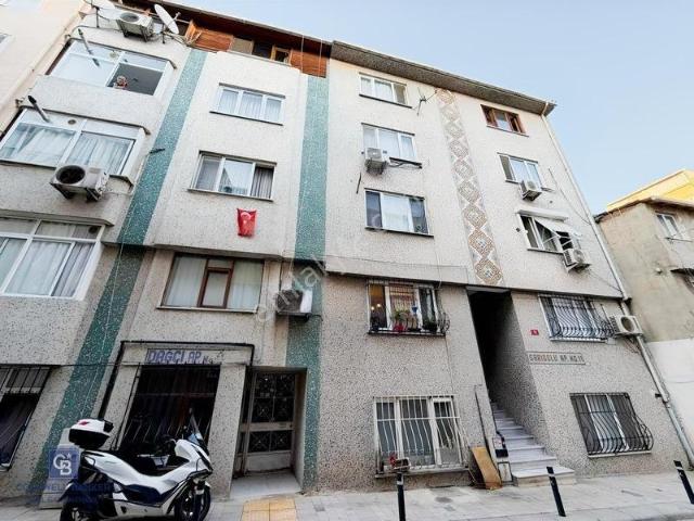 Kadiköy, İstanbul içerisinde kiralık mülk