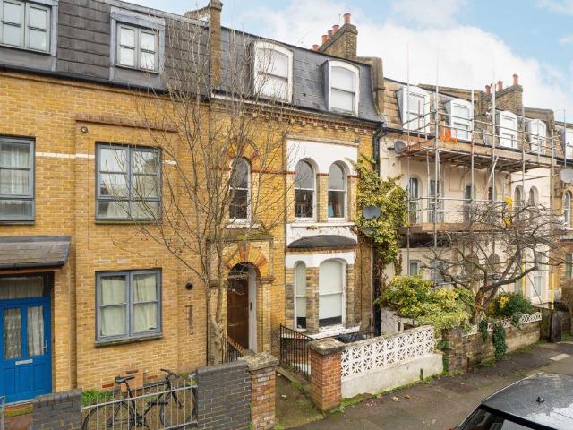 Apartment for rent in Clapham, Greater London