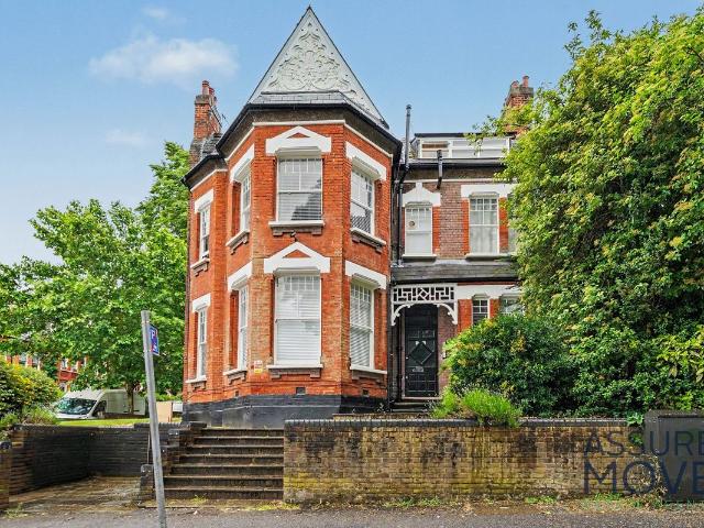 Studio for rent in Crouch End, Greater London