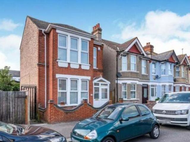 House for sale in London Borough of Croydon, Thornton Heath