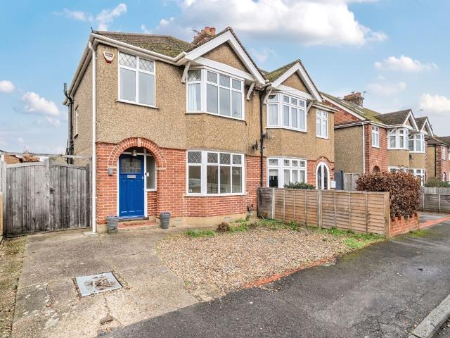 House for rent in Clewer Village, Windsor