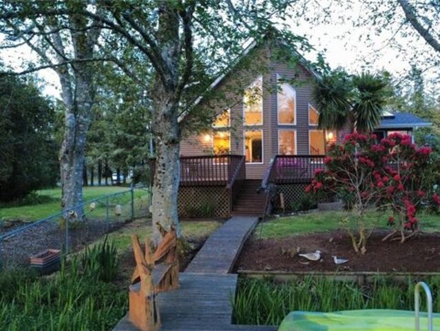 House for sale in Ocean Shores, Washington