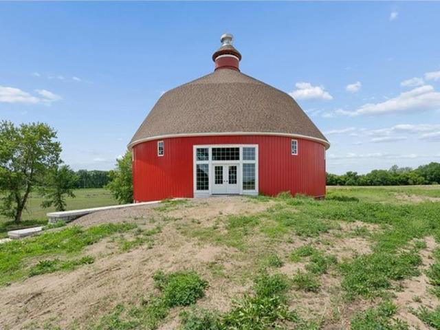 Land for sale in Hennepin, Minnesota