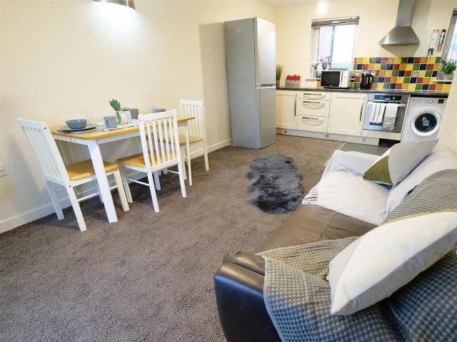 Room for rent in The Brampton, Butterton