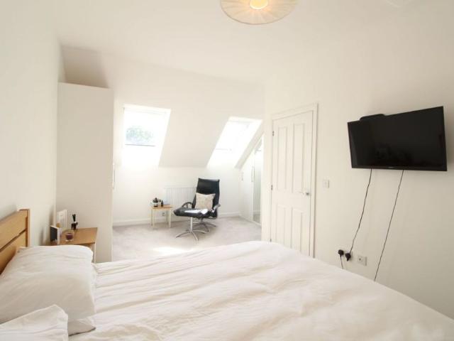 House for rent in Perryfields, West Sussex