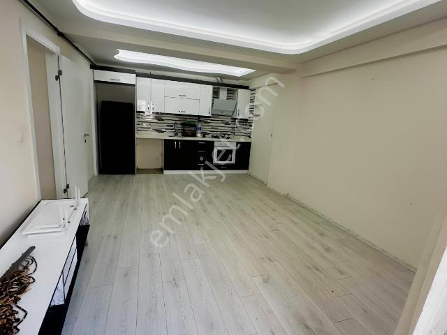 Çiğli, İzmir içerisinde kiralık mülk