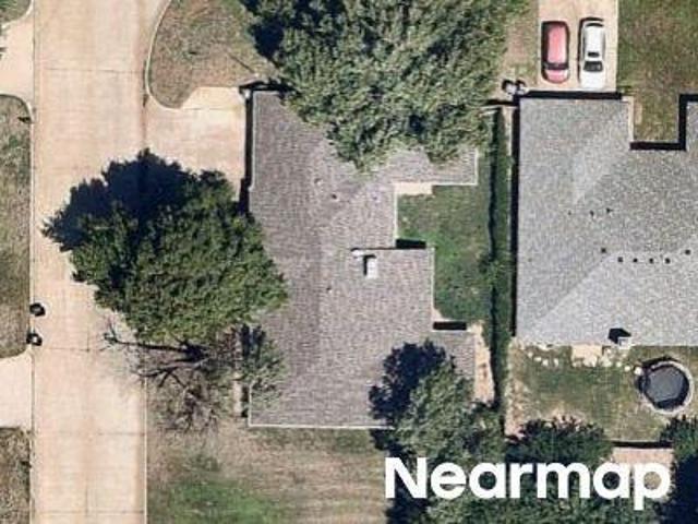 House for sale in Oklahoma City, Canadian County