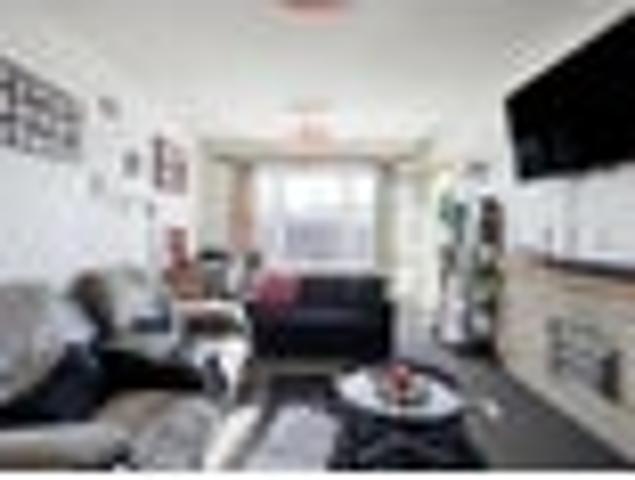 Apartment for rent in Hastings