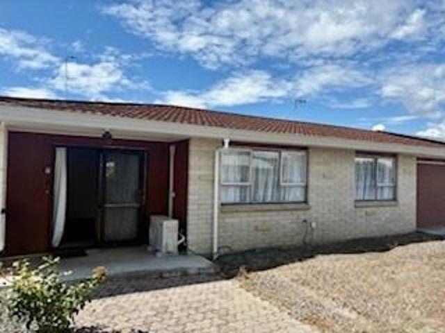 Apartment for rent in Hastings