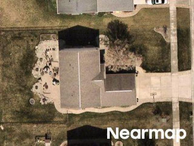 House for sale in Macomb