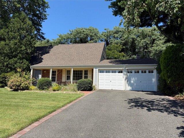 House for sale in Centereach, New York