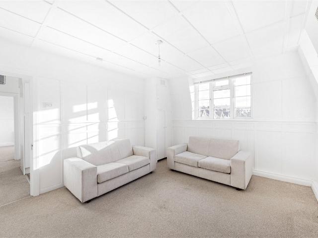 House for rent in London Borough of Ealing, Hanwell