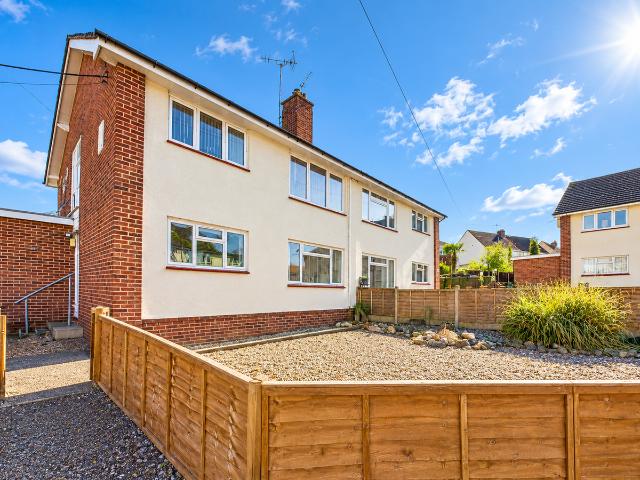 House for rent in Priors Park, Tewkesbury