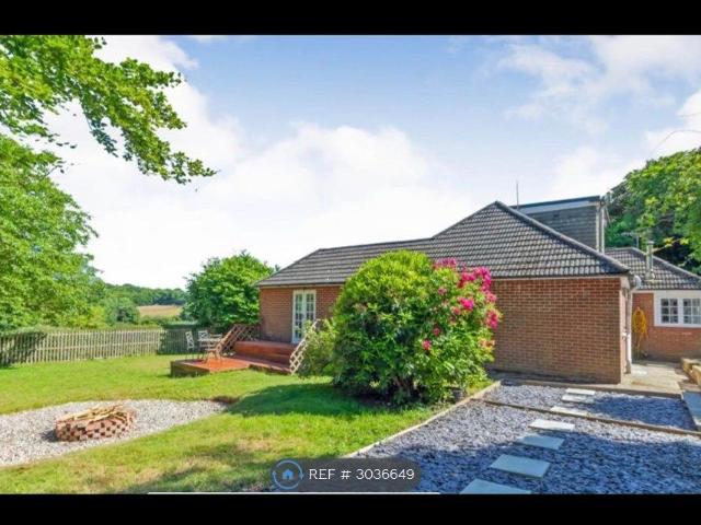 Apartment for rent in Horns Cross, Rother