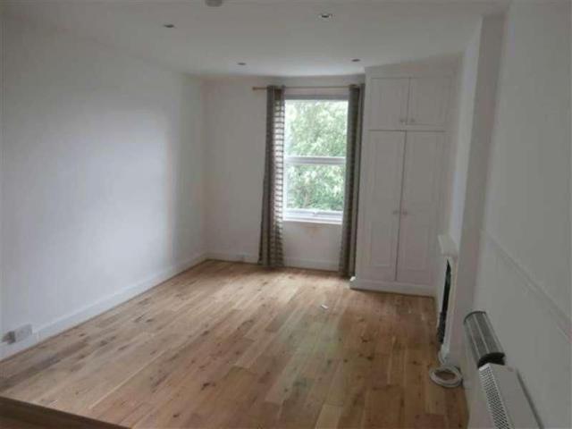 Studio for rent in Alton Barnes, Essex
