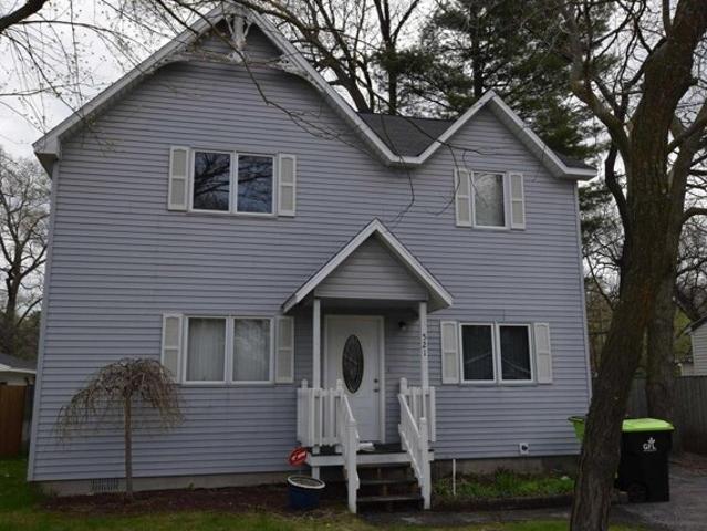House for sale in Traverse City