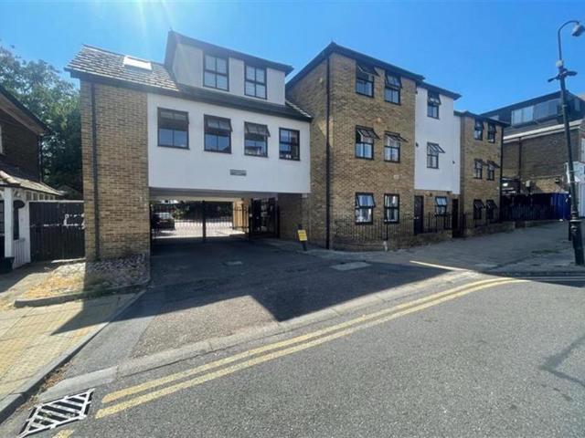 Apartment for rent in Epping, Essex