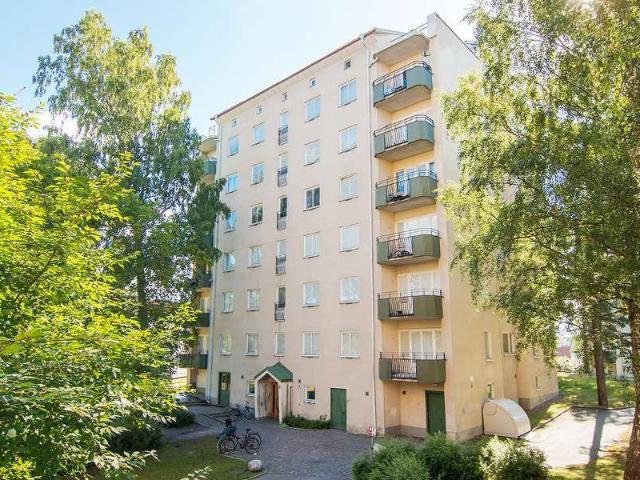 Lägenhet hyra i Fröslunda, Eskilstuna