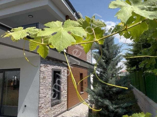 Meram, Konya içerisinde satılık Villa
