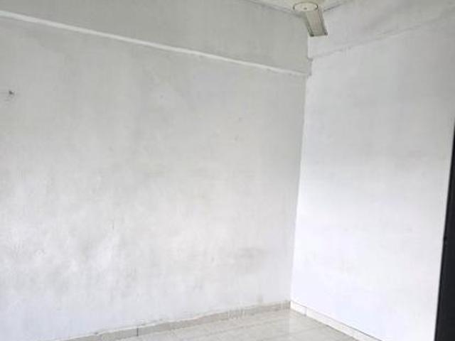 Apartment for rent in Langat, Selangor