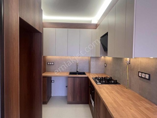 Karabağlar, İzmir içerisinde satılık mülk