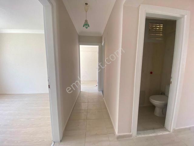 Karabağlar, İzmir içerisinde kiralık mülk