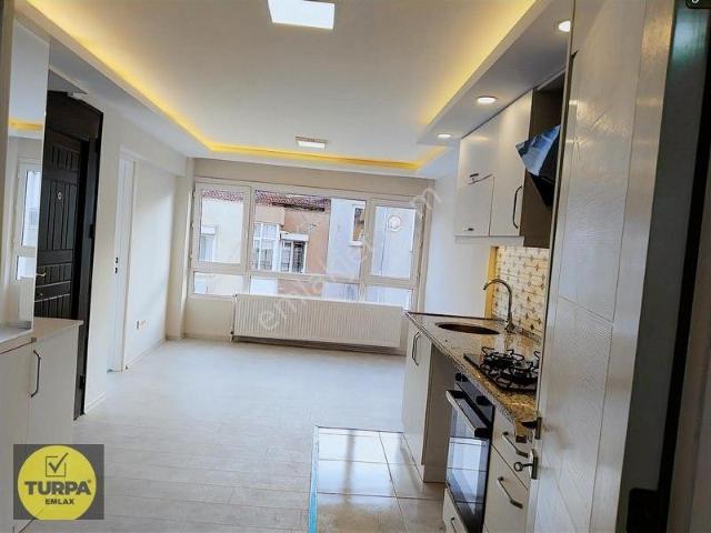 Konak, İzmir içerisinde satılık mülk