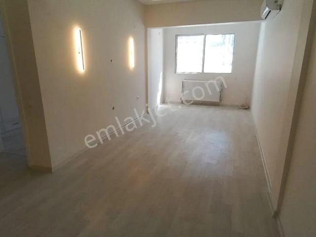 Konak, İzmir içerisinde kiralık mülk