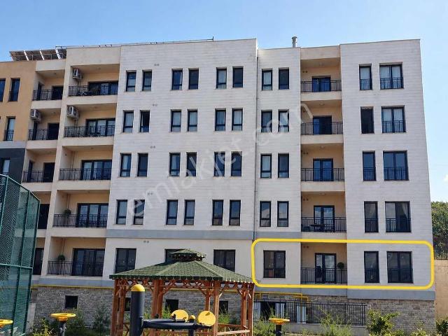 Hüseyinli, Defne içerisinde satılık mülk