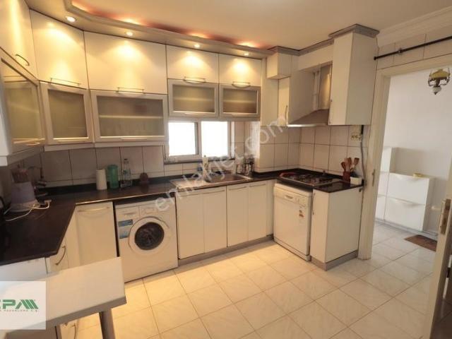 Küçükyalı, Konak içerisinde kiralık mülk