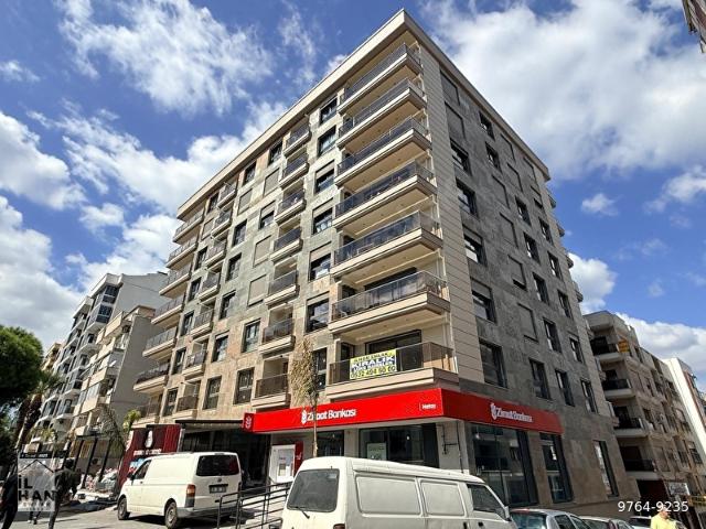İzmir, Konak içerisinde satılık mülk