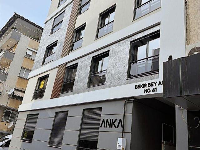 Konak, İzmir içerisinde satılık mülk