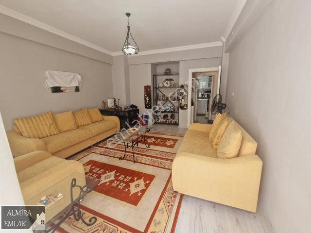 Konak, İzmir içerisinde satılık mülk